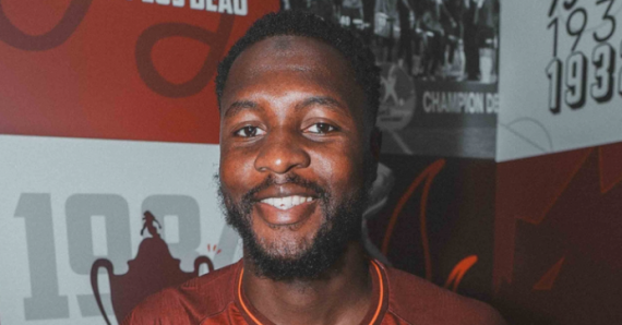 Milan, l'ex terzino Ballo-Touré ha firmato con il Metz