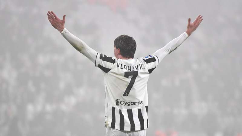 Vlahovic (Juventus)